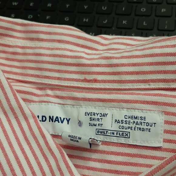 Man's shirt - Picture 6 of 7